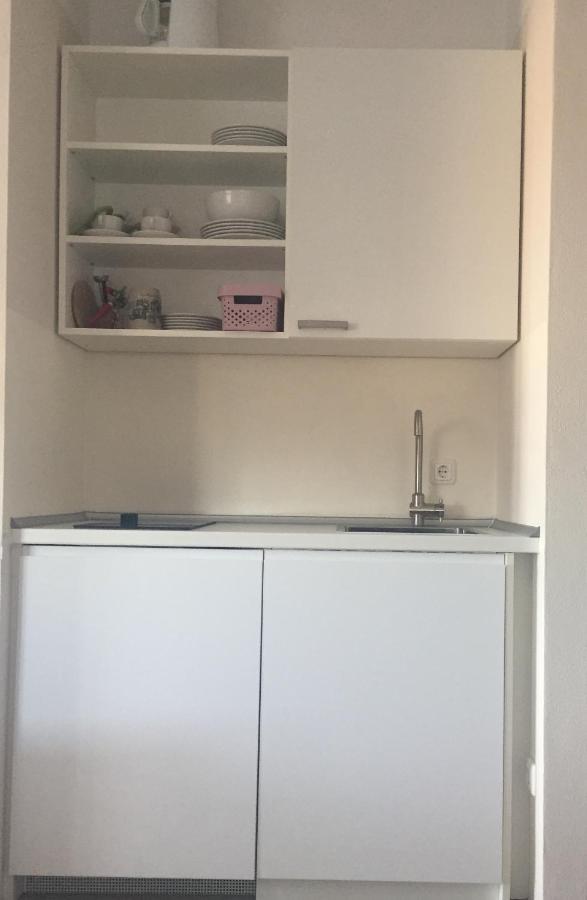Days@Sea Apartment Primosten Bagian luar foto
